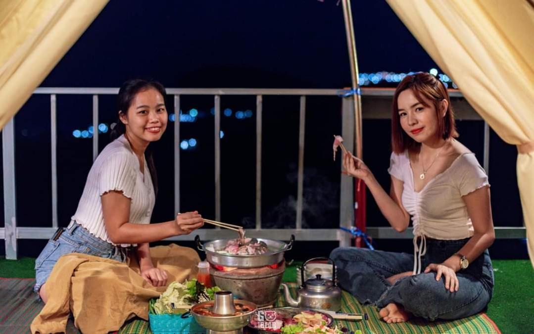 Hotel ภูเบิกฟ้า แคมป์ปิ้ง Mon Jam Zewnętrze zdjęcie